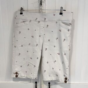 Coral Bay White Floral Women's Bermudas size 14